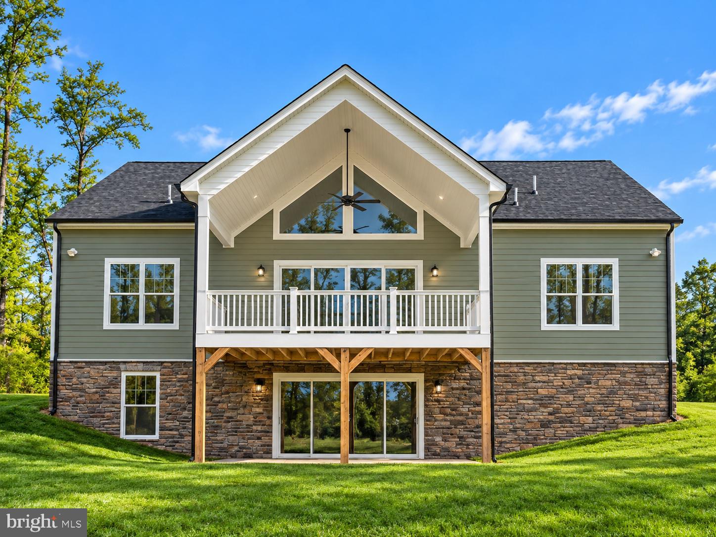 274 NOAH'S LANDING DRIVE
