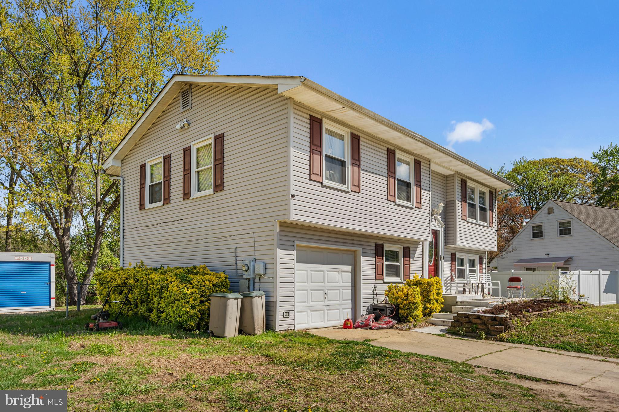 ST CHARLES - CARRINGTON - Residential