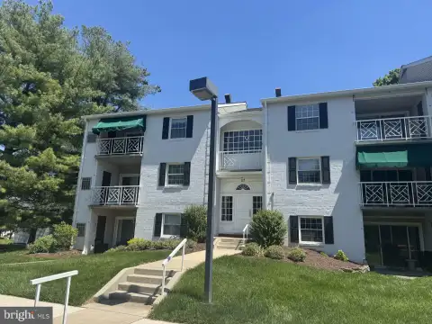 MLS: MDBC2171620