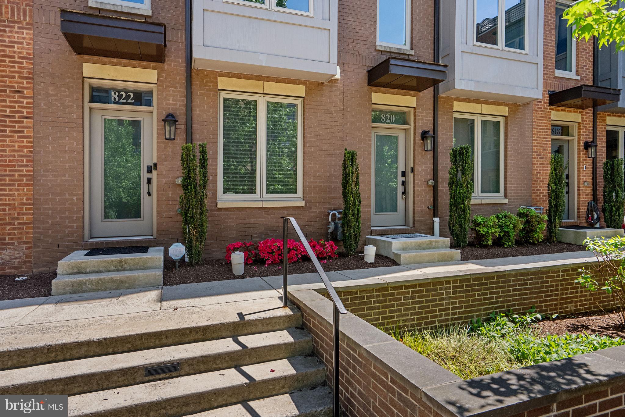 820 THOMPSON CRESCENT 26