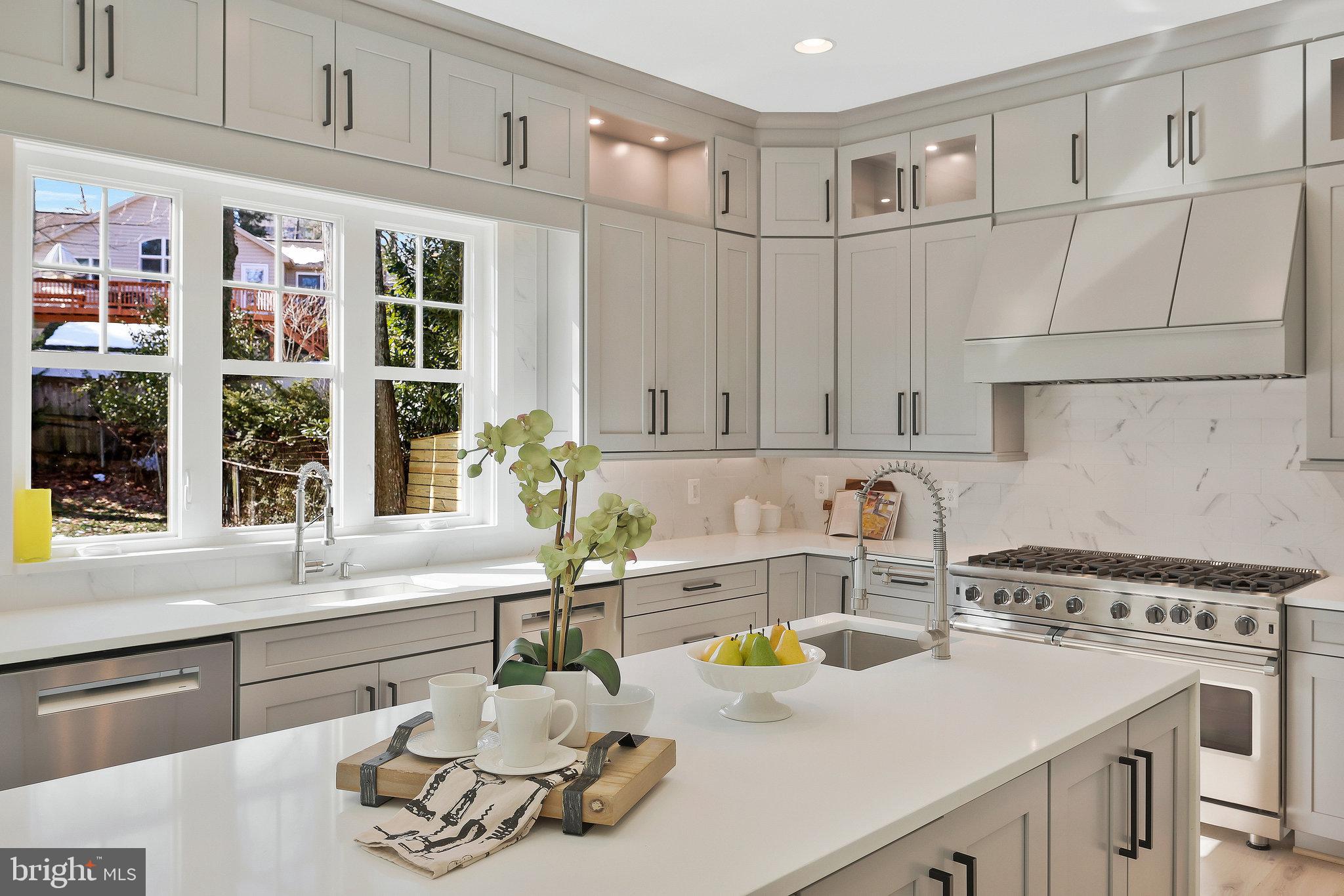 POPLAR HEIGHTS - Residential