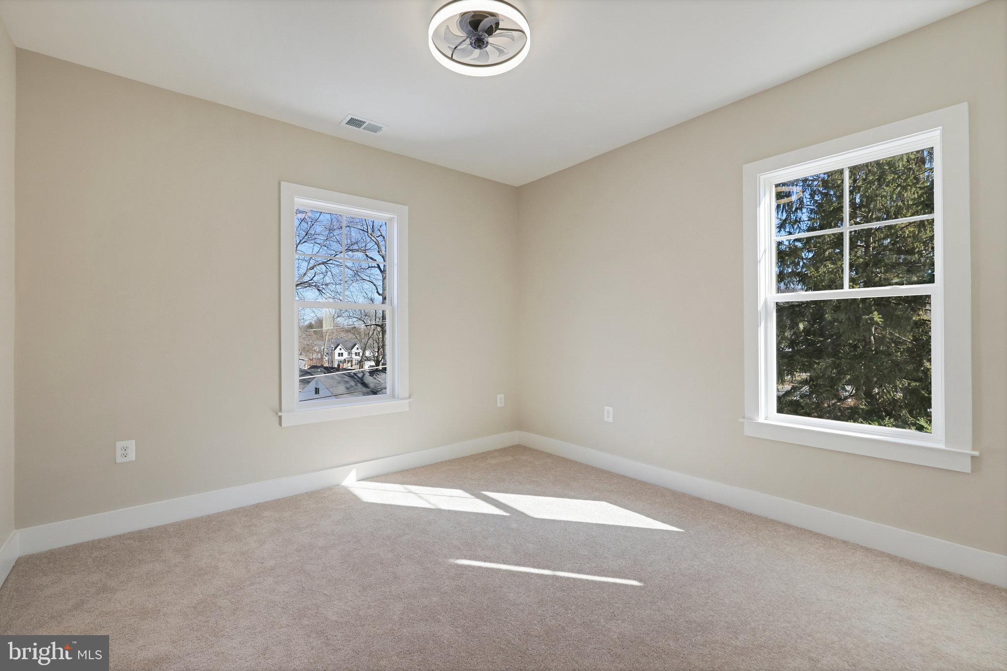 POPLAR HEIGHTS - Residential