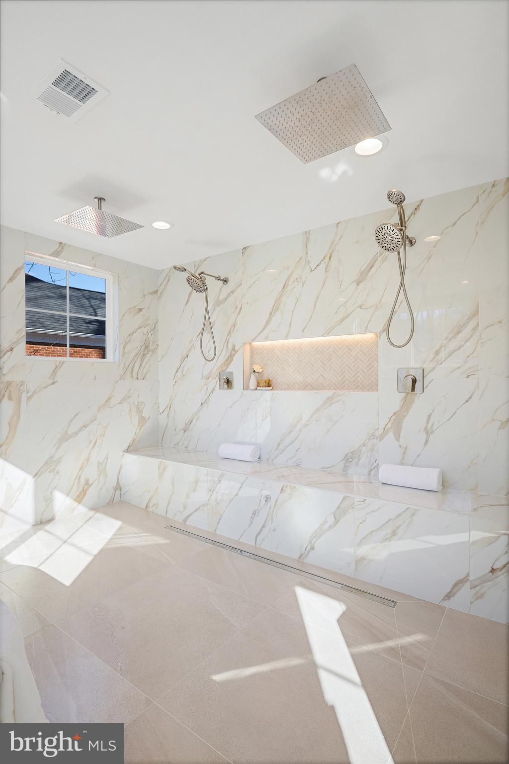 POPLAR HEIGHTS - Residential