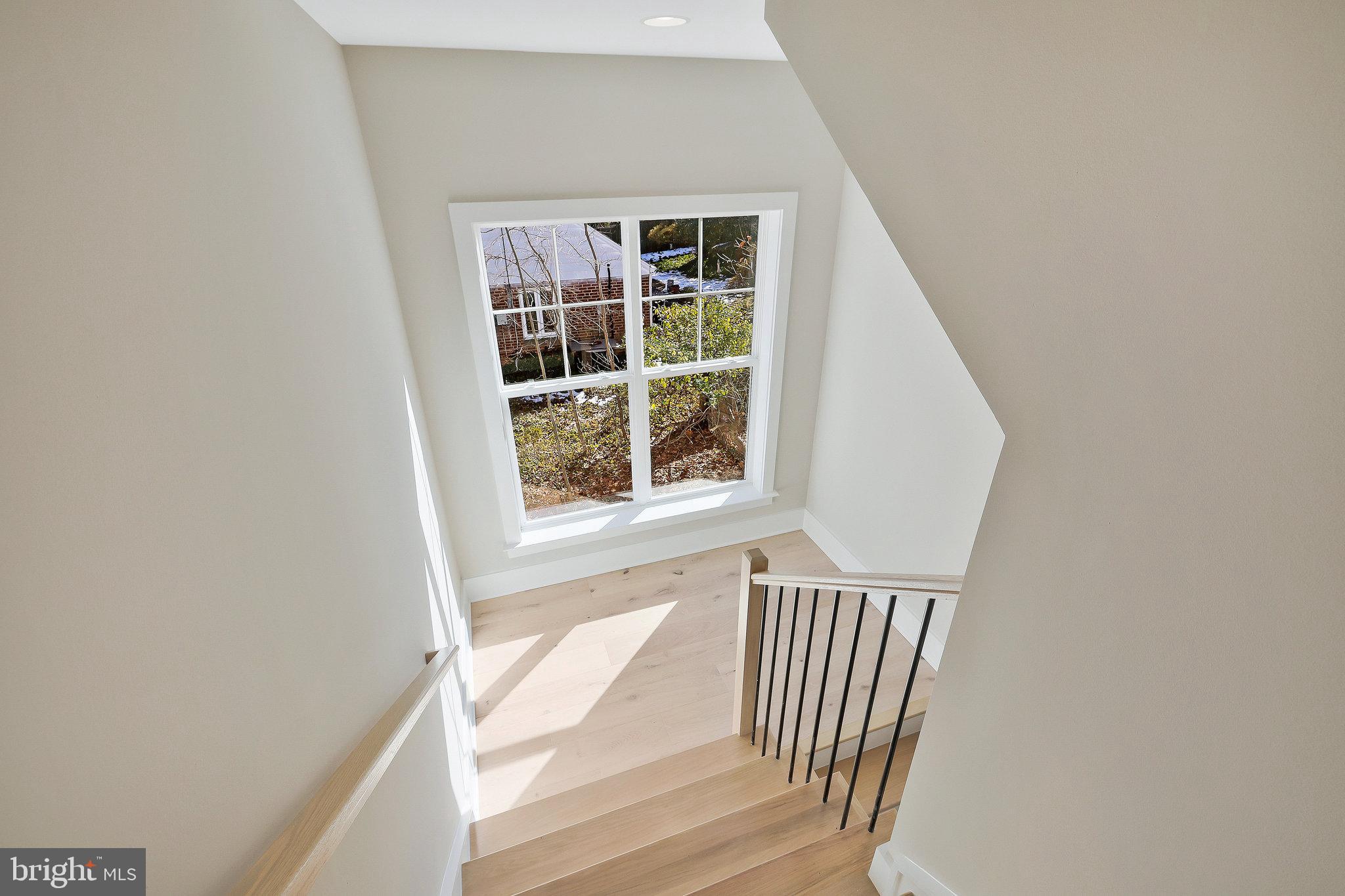 POPLAR HEIGHTS - Residential