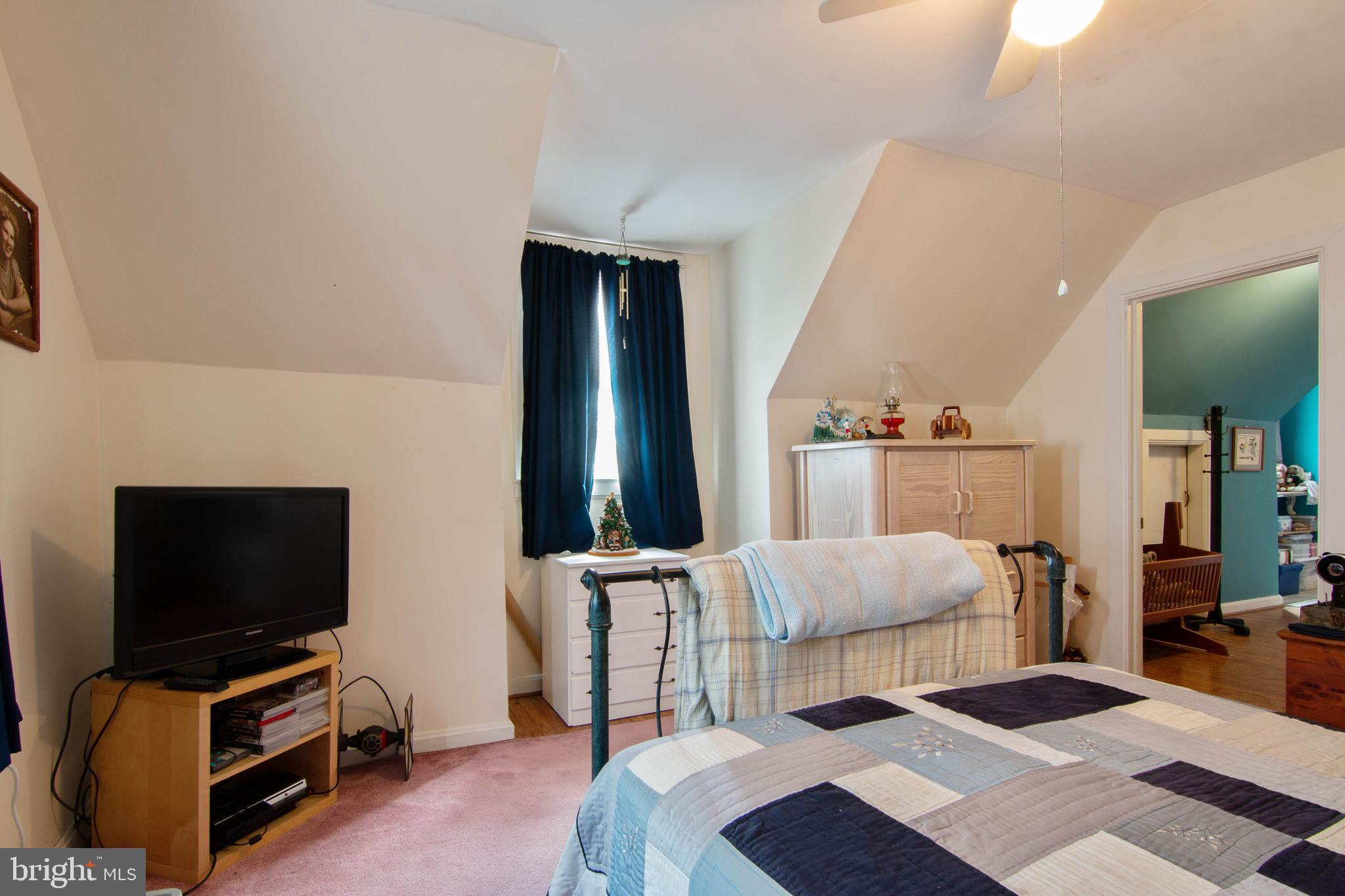 PIKESVILLE - Residential