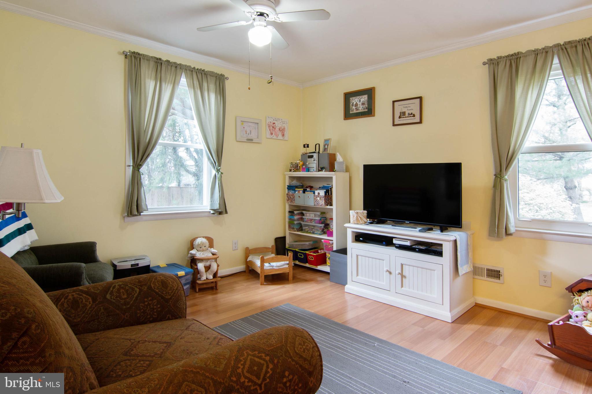 PIKESVILLE - Residential