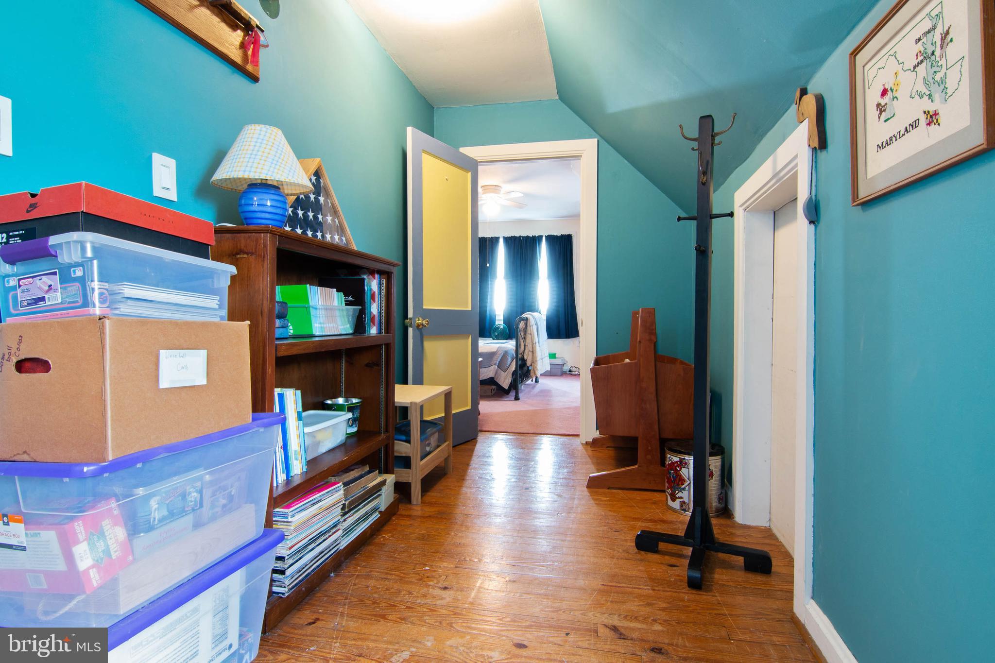 PIKESVILLE - Residential