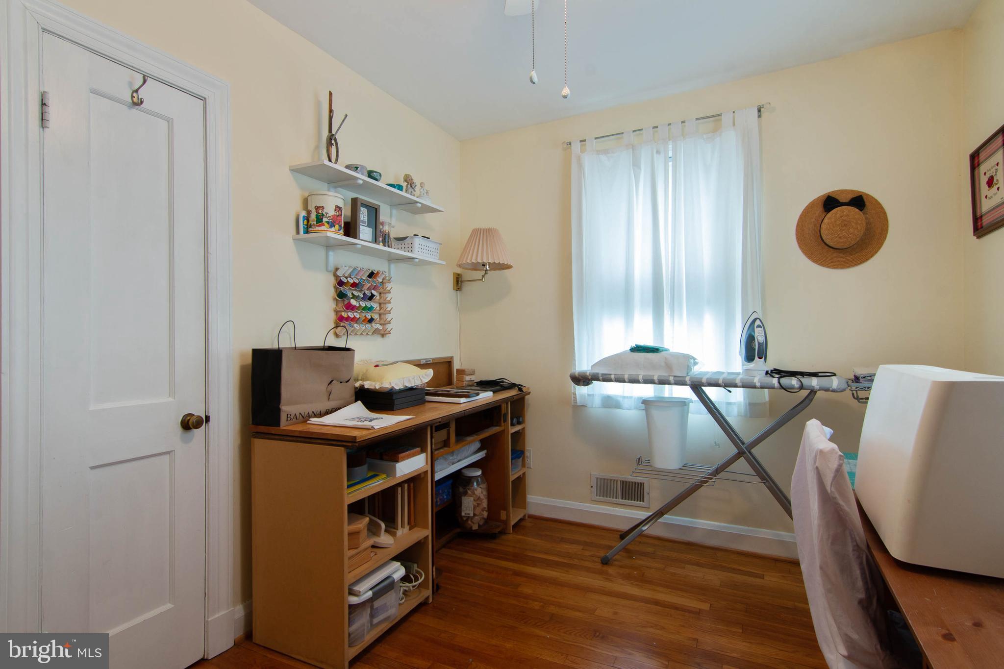 PIKESVILLE - Residential