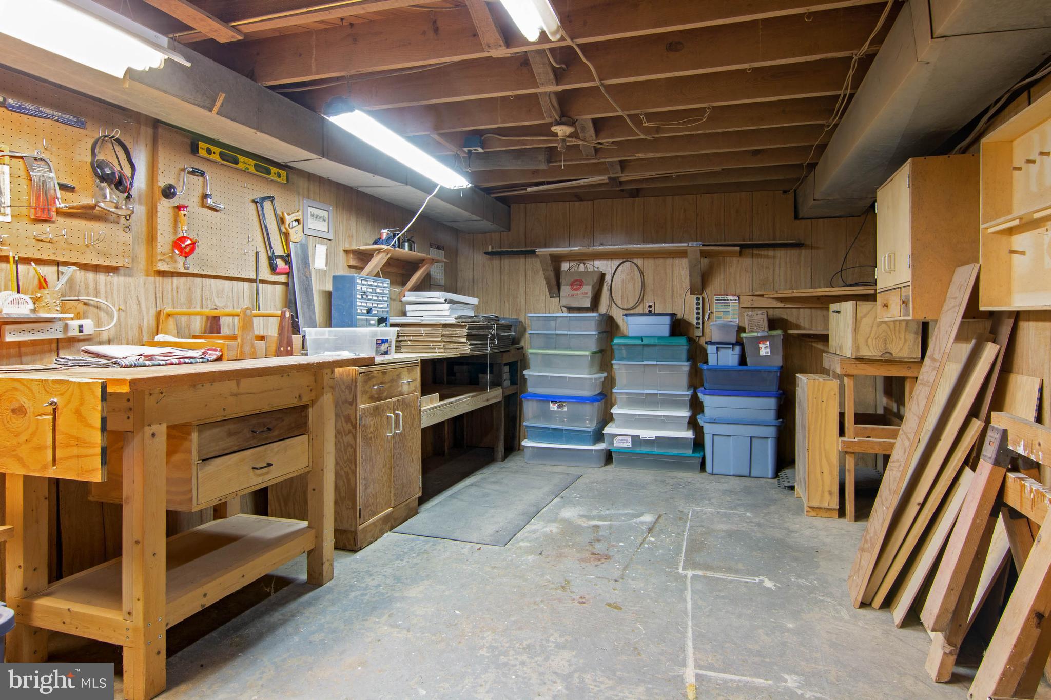 PIKESVILLE - Residential