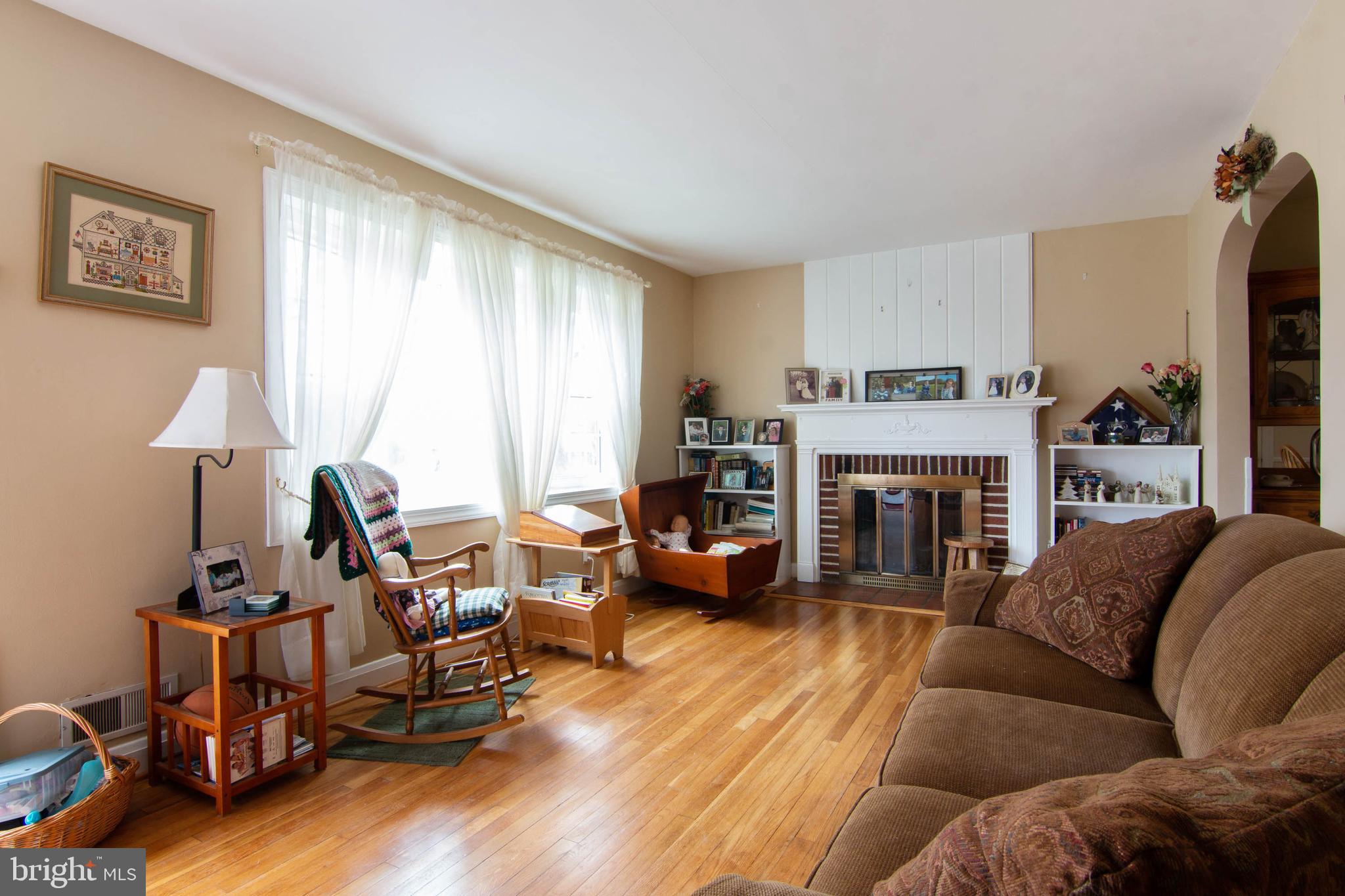 PIKESVILLE - Residential