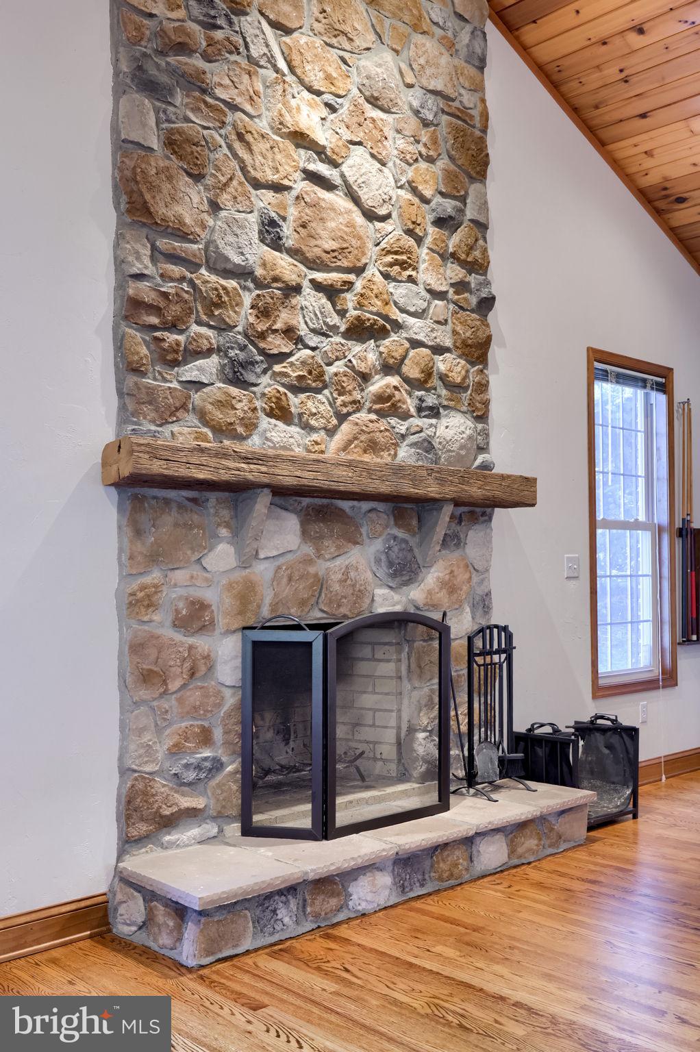 77 E SUMMIT DRIVE