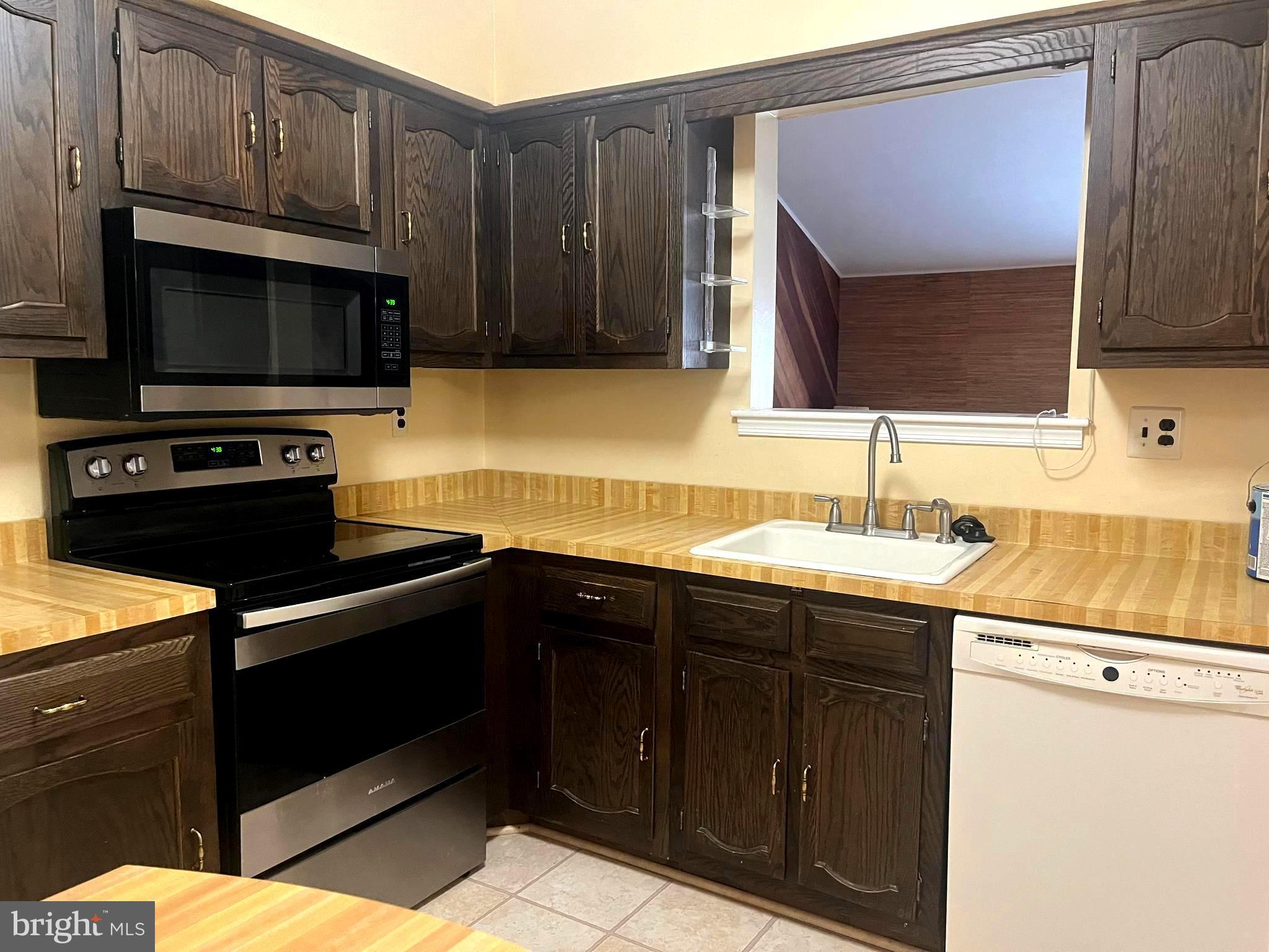 JUDSON MDWS - Residential