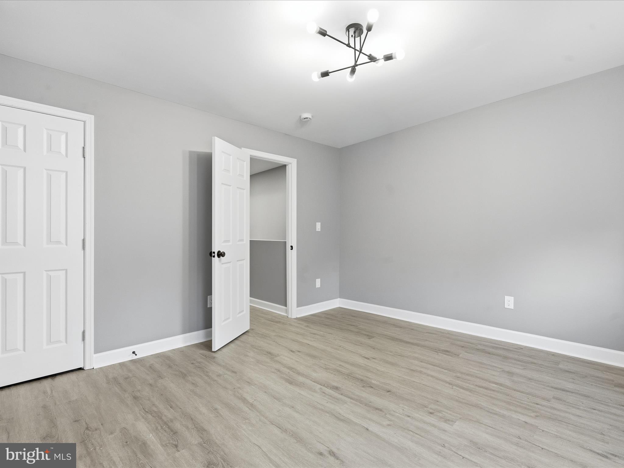 SHIPLEY HILL - Residential