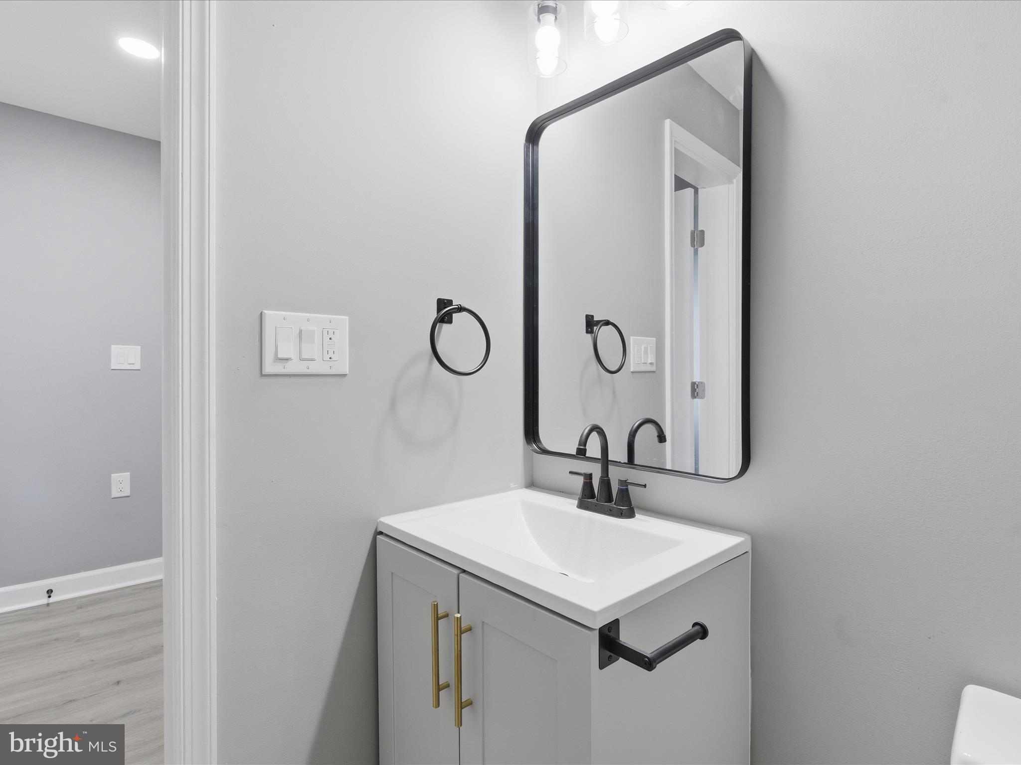 SHIPLEY HILL - Residential