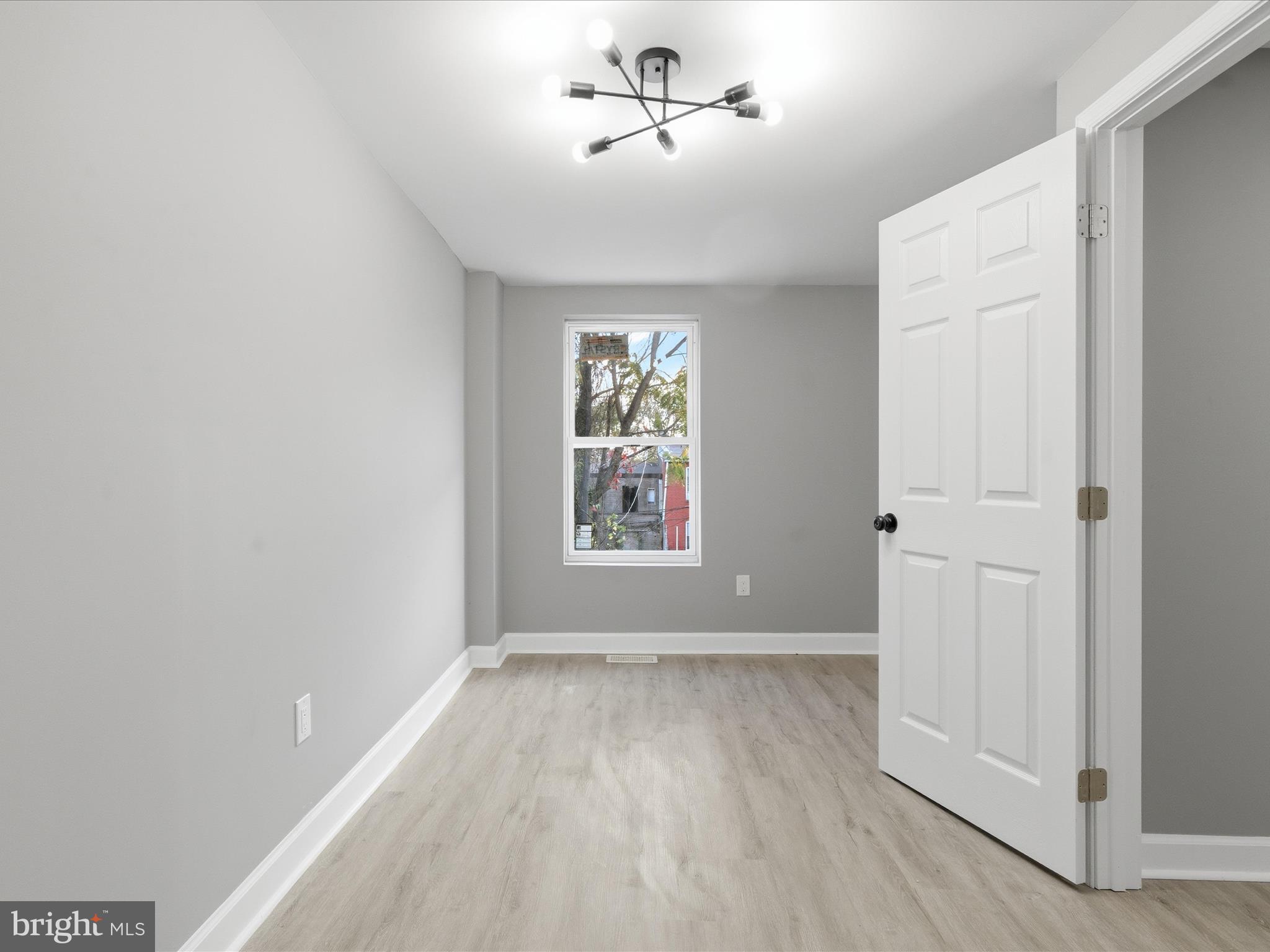 SHIPLEY HILL - Residential