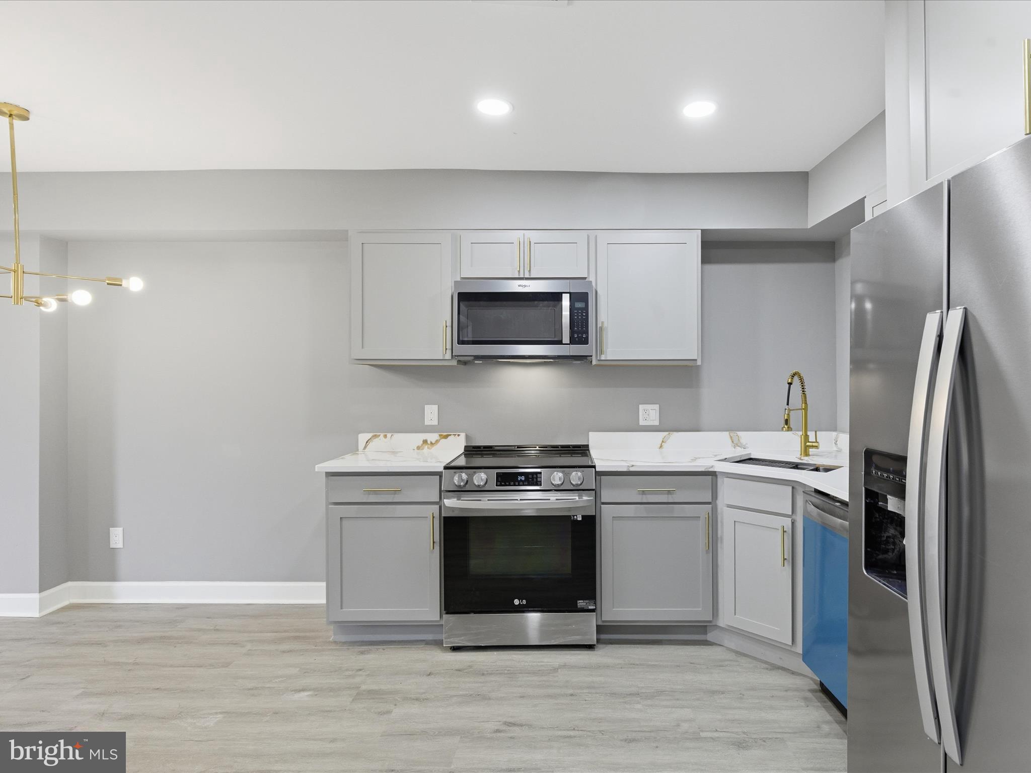 SHIPLEY HILL - Residential