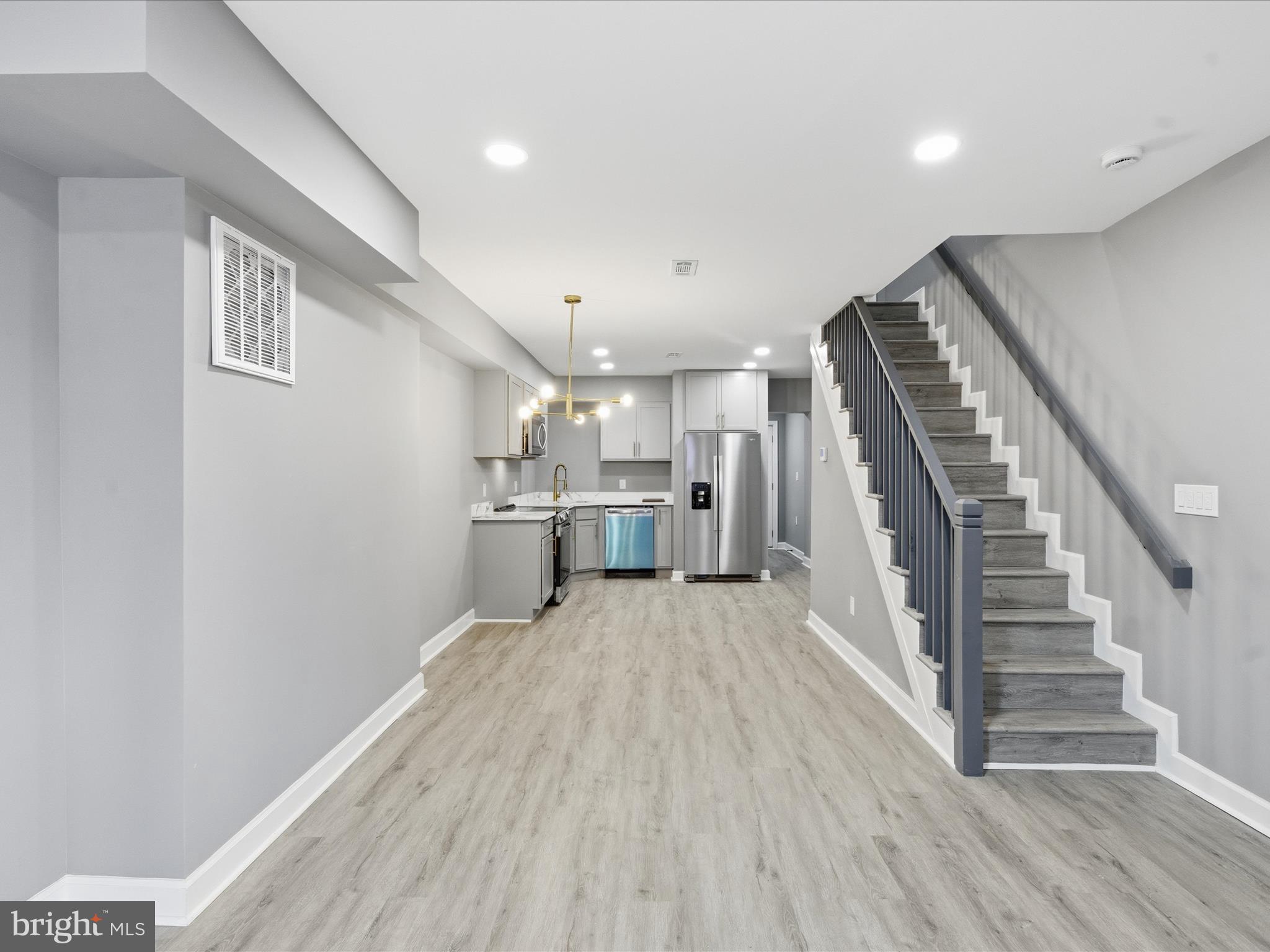 SHIPLEY HILL - Residential