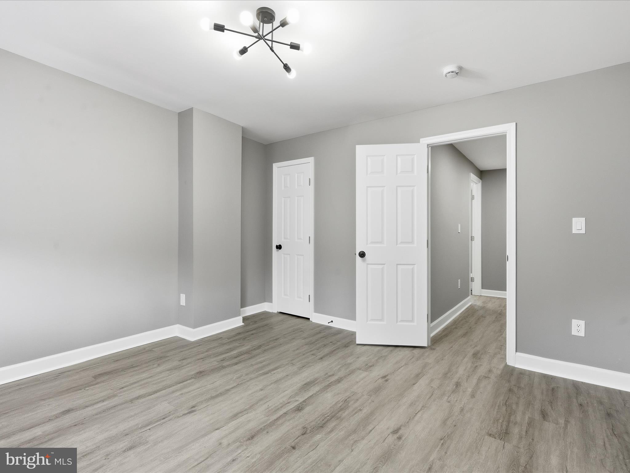 SHIPLEY HILL - Residential