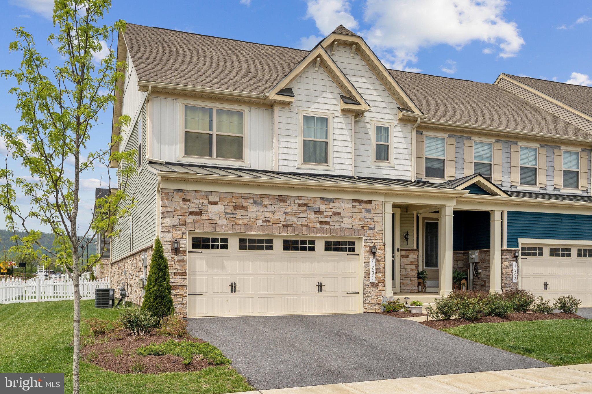 1201 PENNINGTON DRIVE