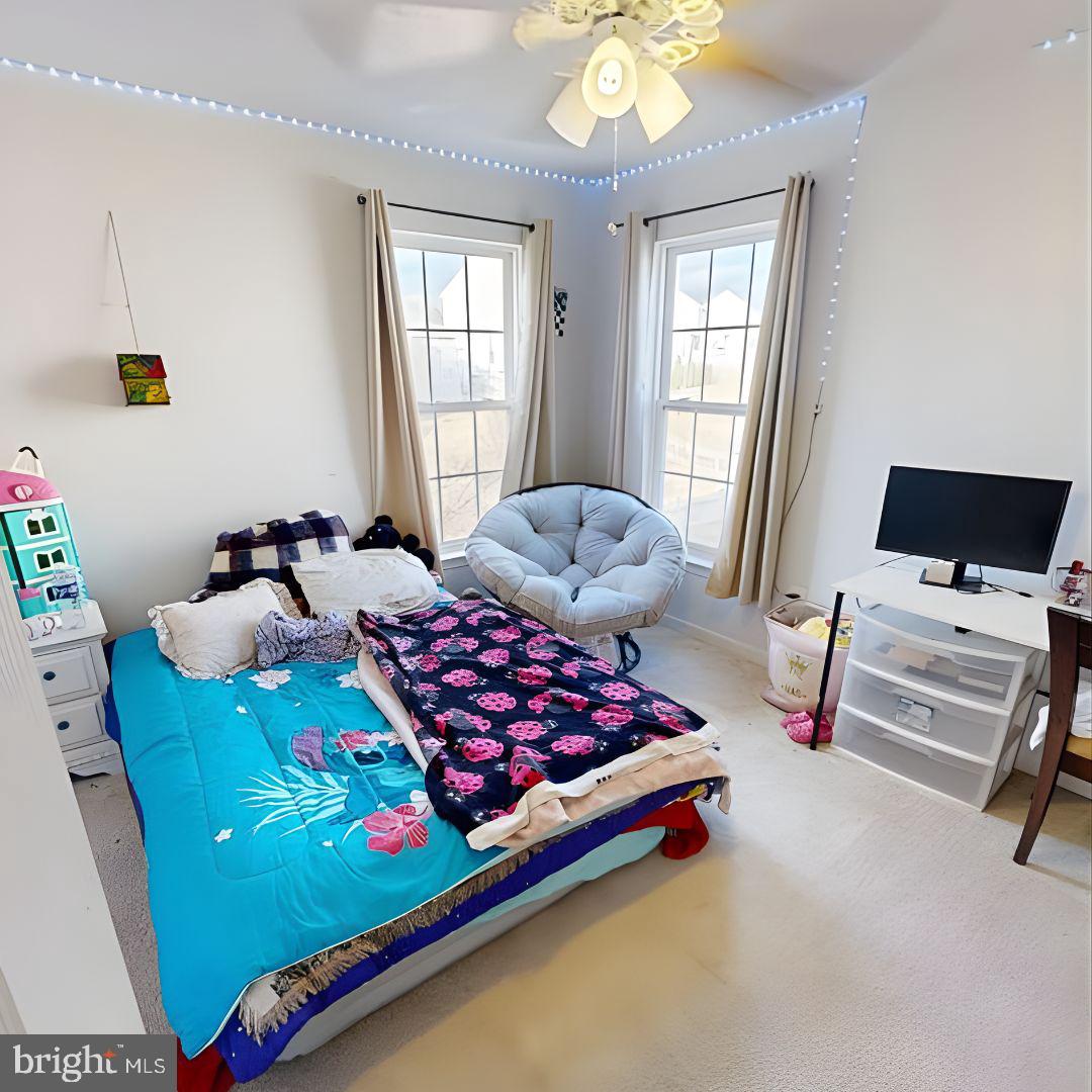 COVENTRY FARMS - Residential