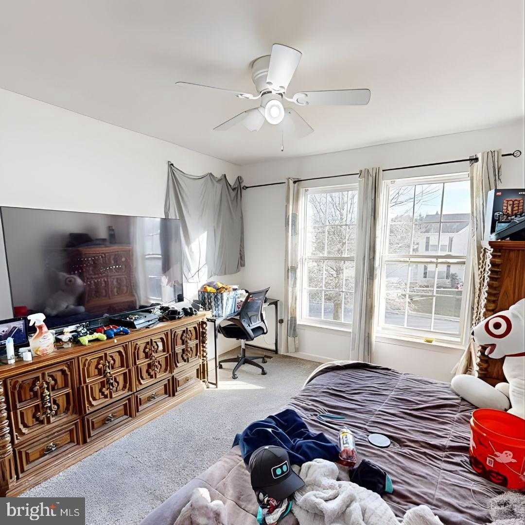 COVENTRY FARMS - Residential