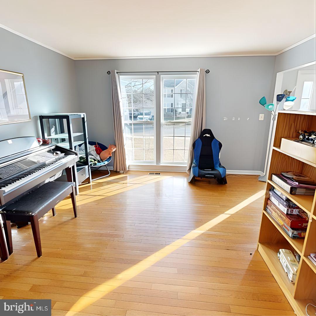 COVENTRY FARMS - Residential