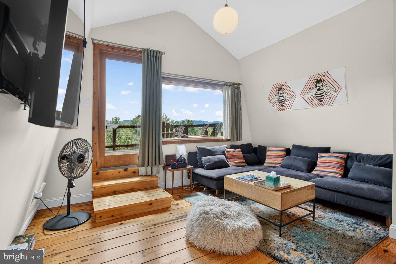 PAGE VALLEY ESTATES - Residential