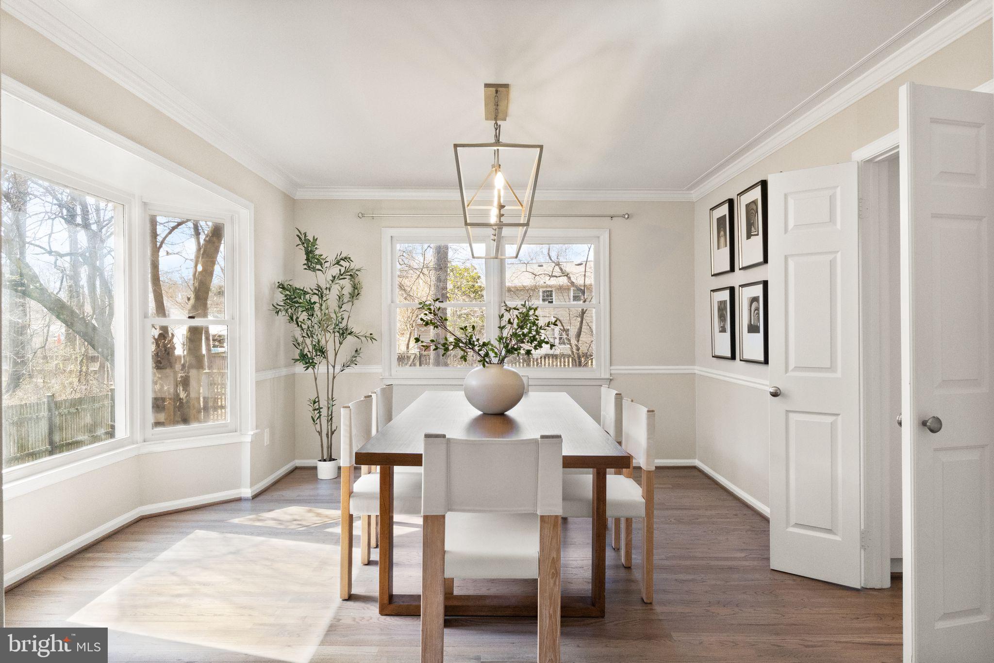 LAKE DEVEREUX - Residential