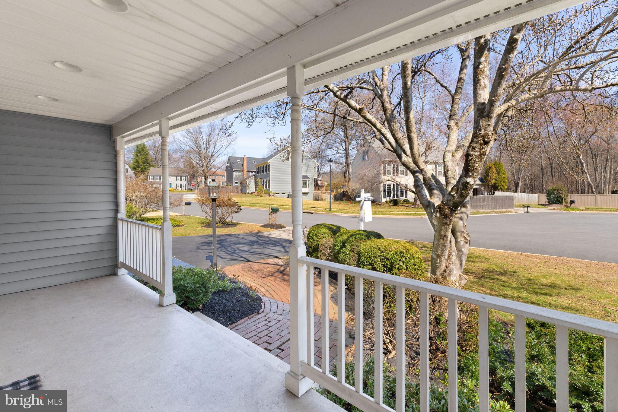 LAKE DEVEREUX - Residential