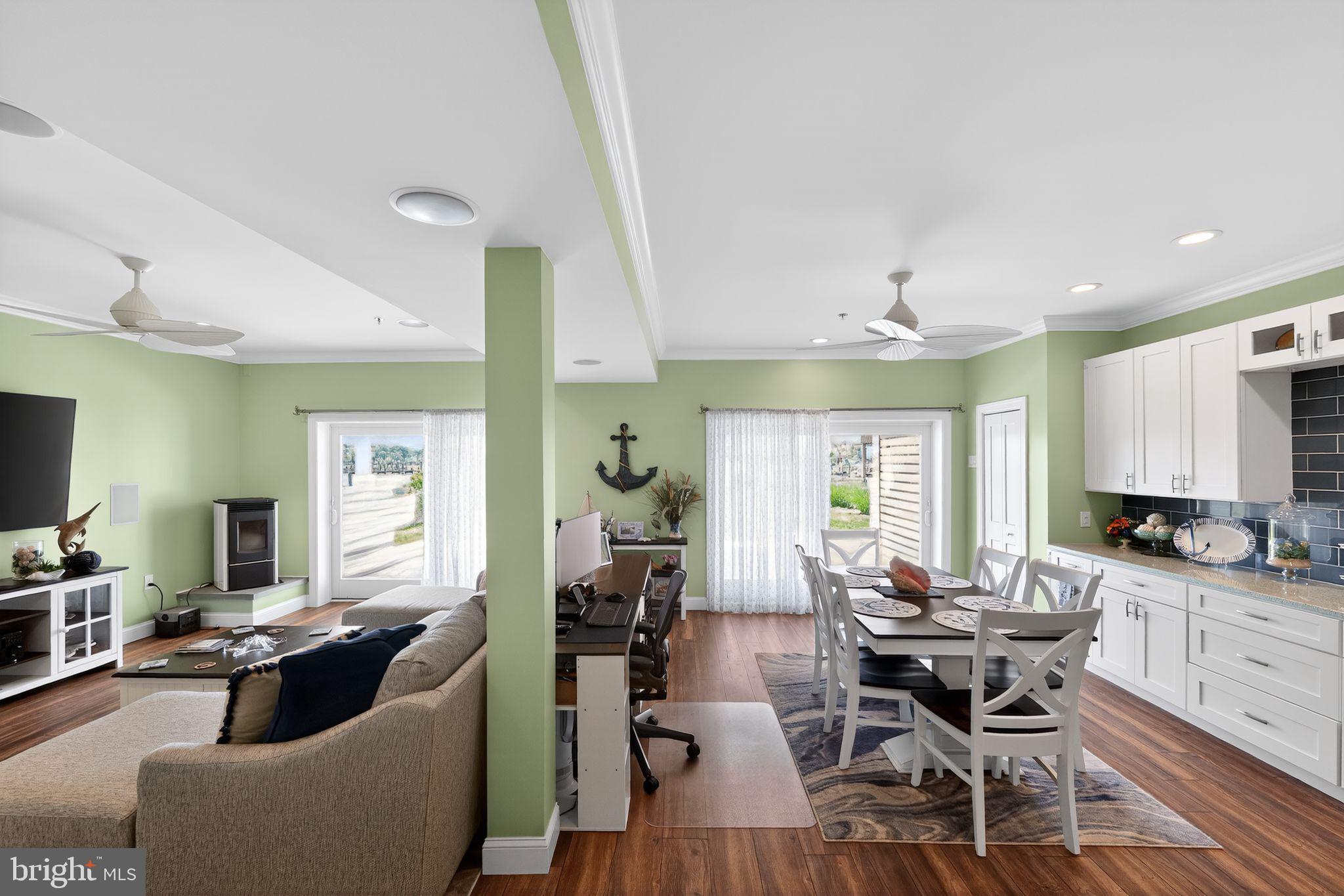 BOWLEYS QUARTERS - Residential