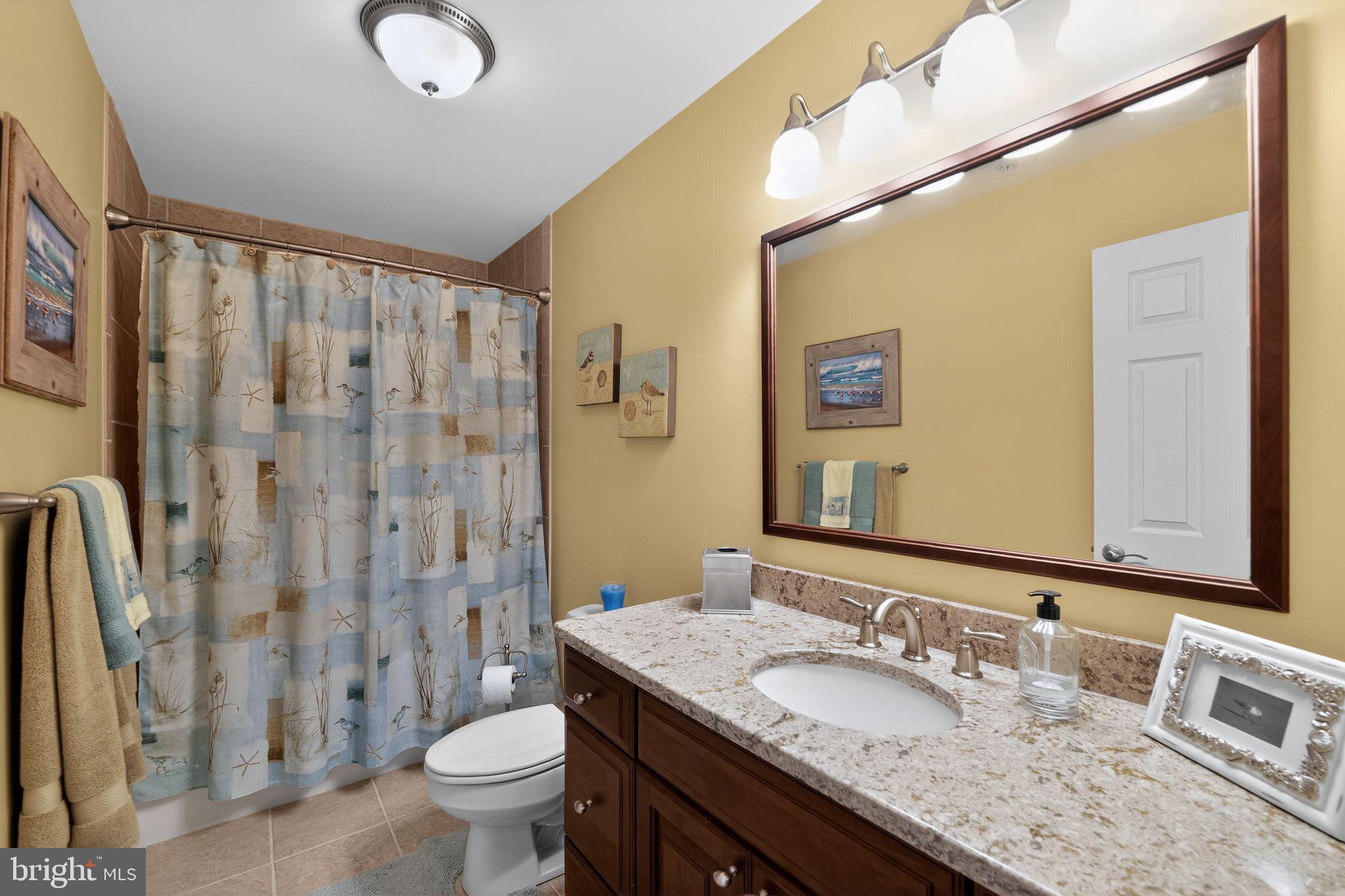 BOWLEYS QUARTERS - Residential
