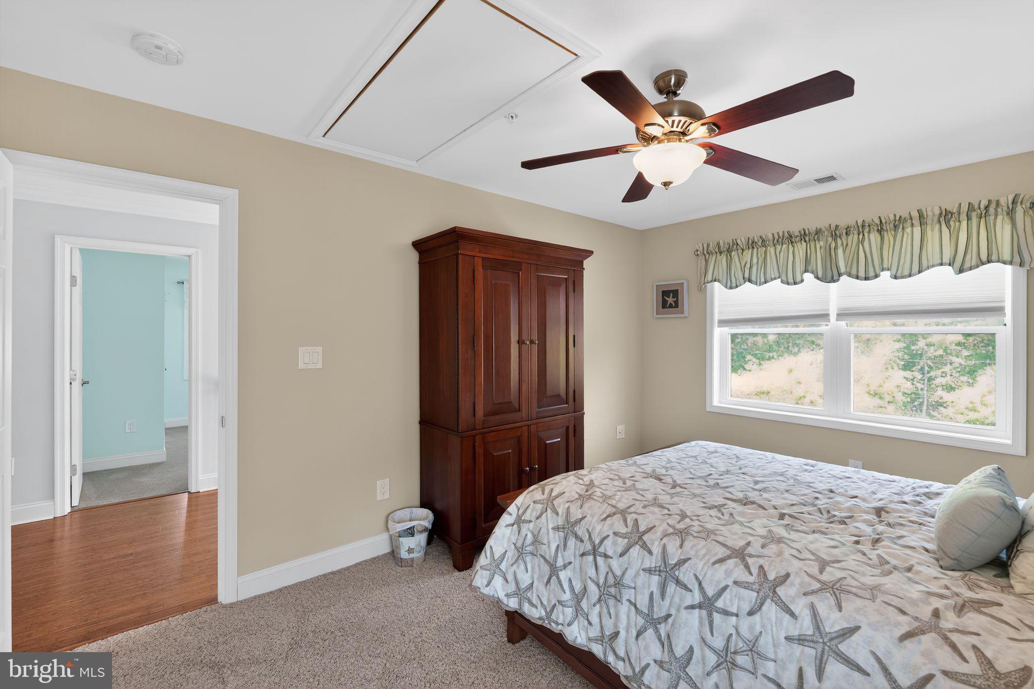 BOWLEYS QUARTERS - Residential
