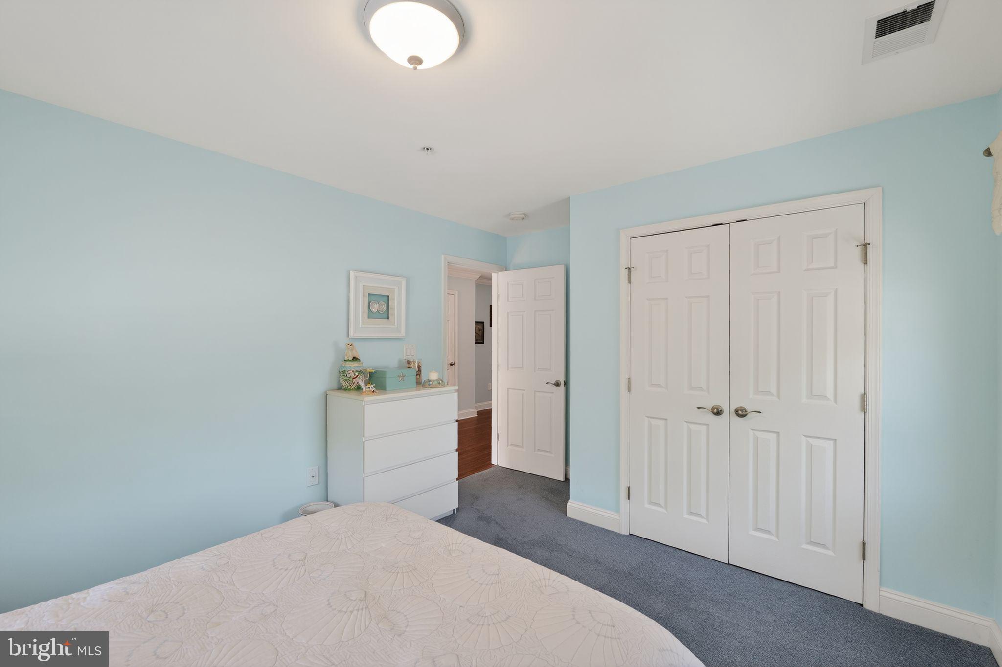 BOWLEYS QUARTERS - Residential