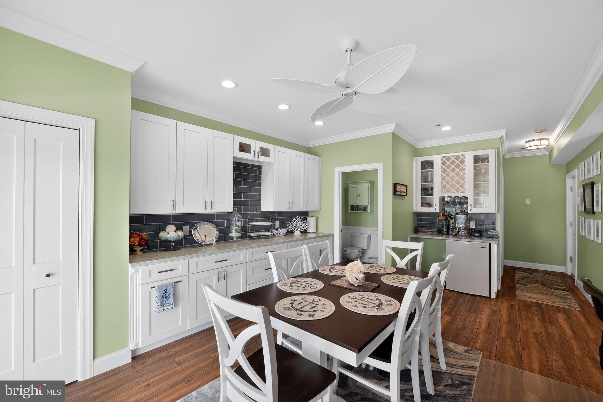 BOWLEYS QUARTERS - Residential
