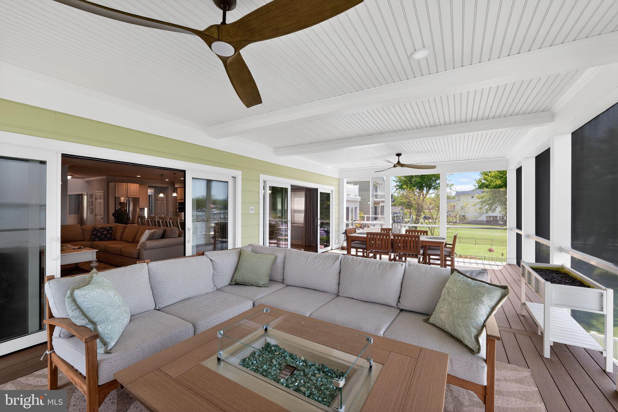 BOWLEYS QUARTERS - Residential