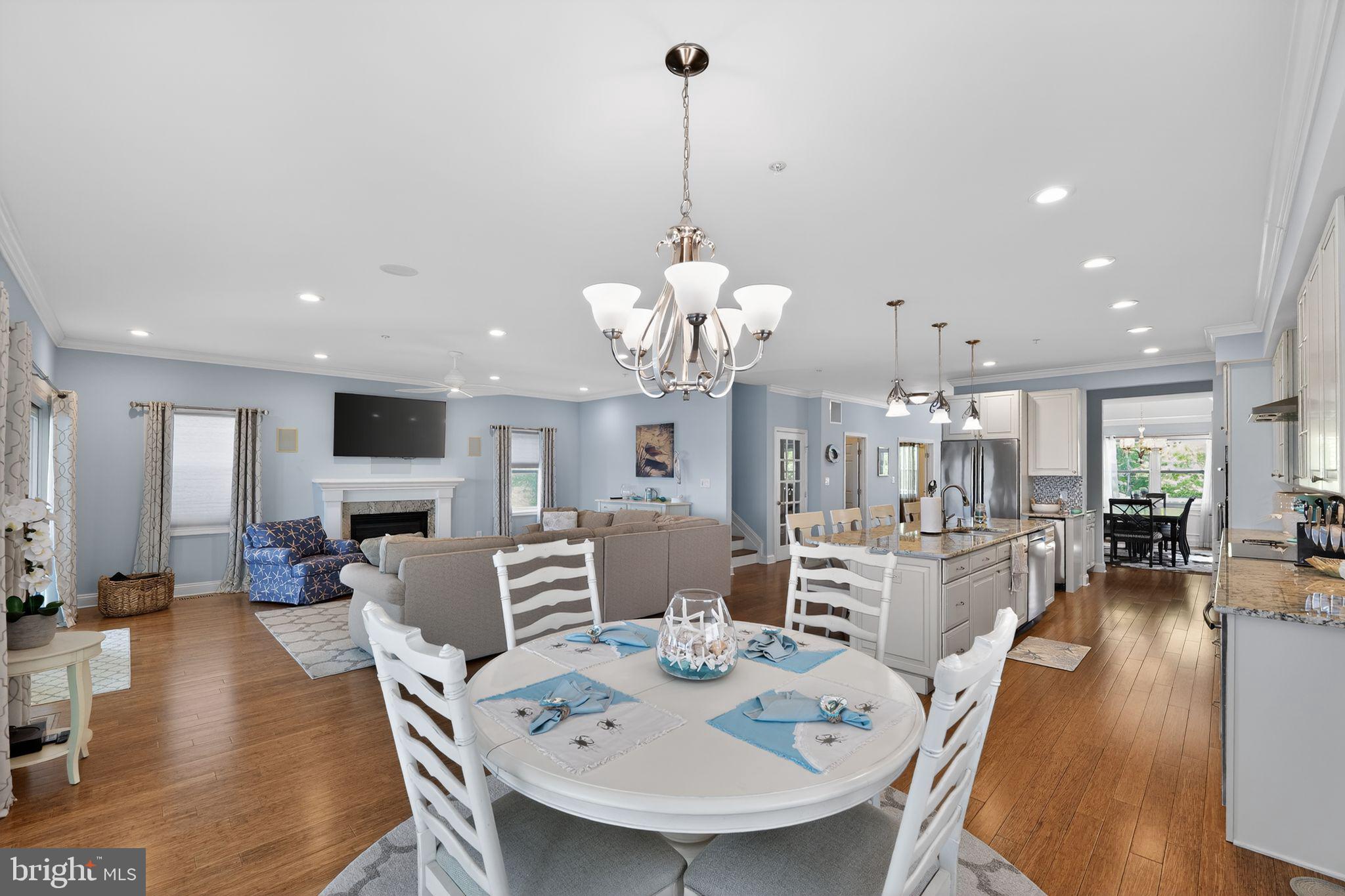 BOWLEYS QUARTERS - Residential