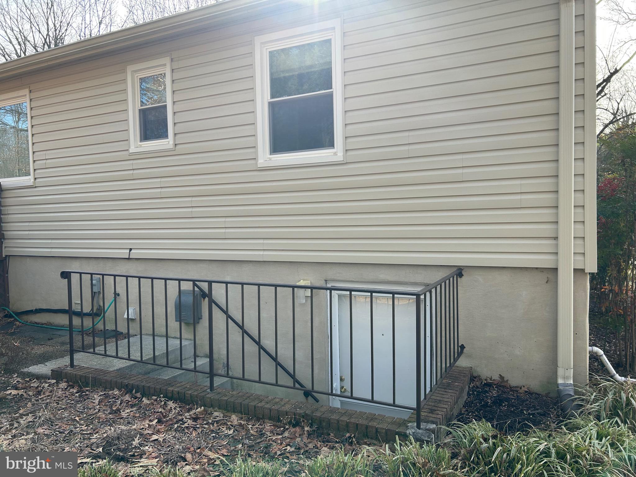 Professionally managed by Chances are Realty agent Chance Harris welcomes you to this
BASEMENT RENTAL- separate entrance
Basement $1500 space holds 2 bed 1.5 bath and full kitchen, and private entry
ALL credit considered, Income 3xs rent, good rental history. HOC welcome
All Chances Are Realty residents are enrolled in the Resident Benefits Package (RBP) for $40.00/month
which includes liability insurance, credit building to help boost the resident’s credit score with timely rent
payments, HVAC air filter delivery (for applicable properties), move-in concierge service making utility
connection and home service setup a breeze during your move-in, our best-in-class resident rewards
program, and much more! More details upon application.