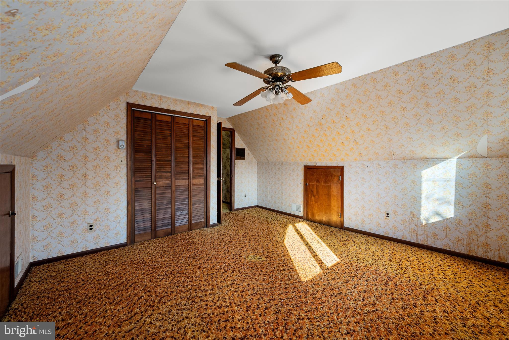 RIVER PARK - Residential