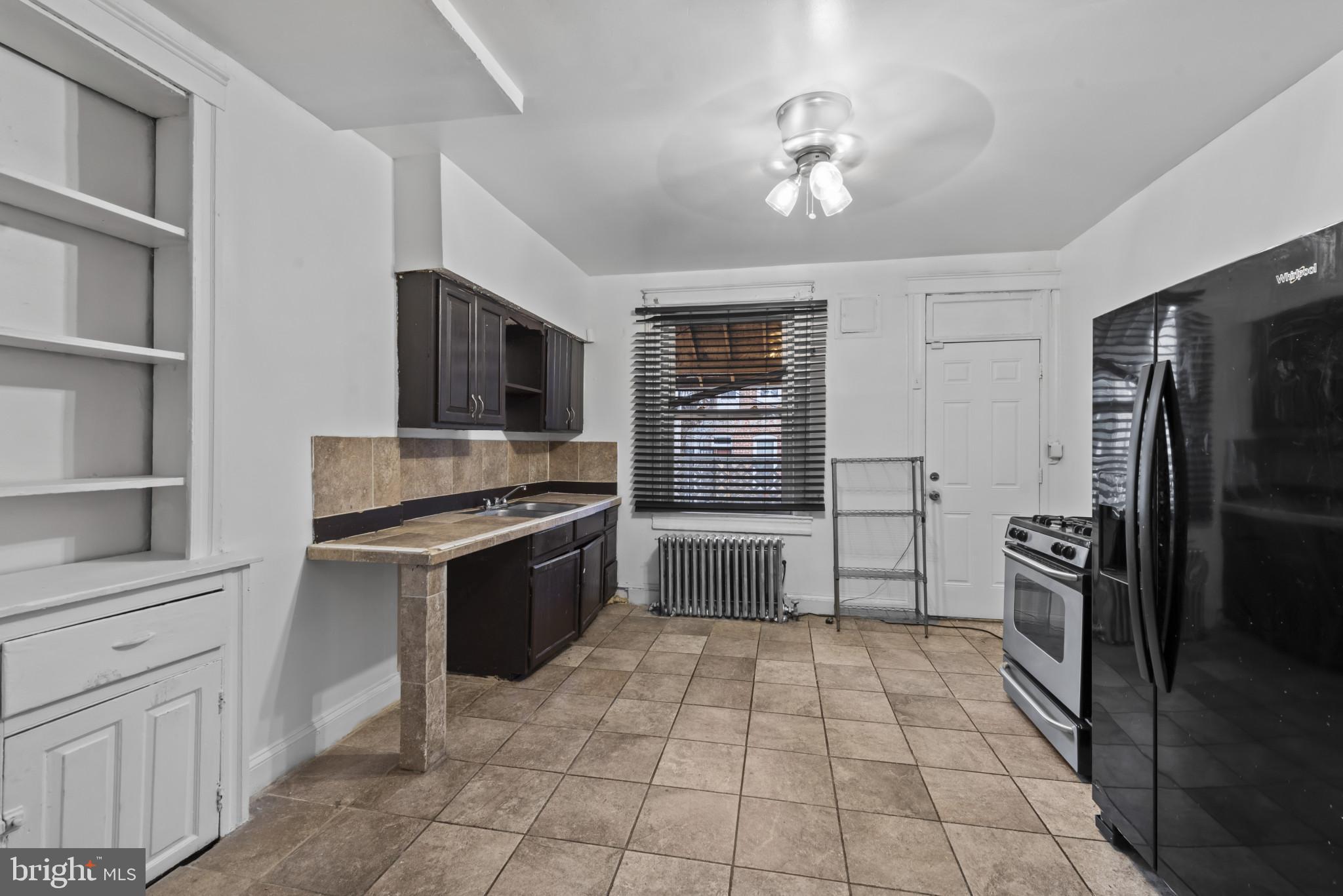 CHARLES VILLAGE - Residential