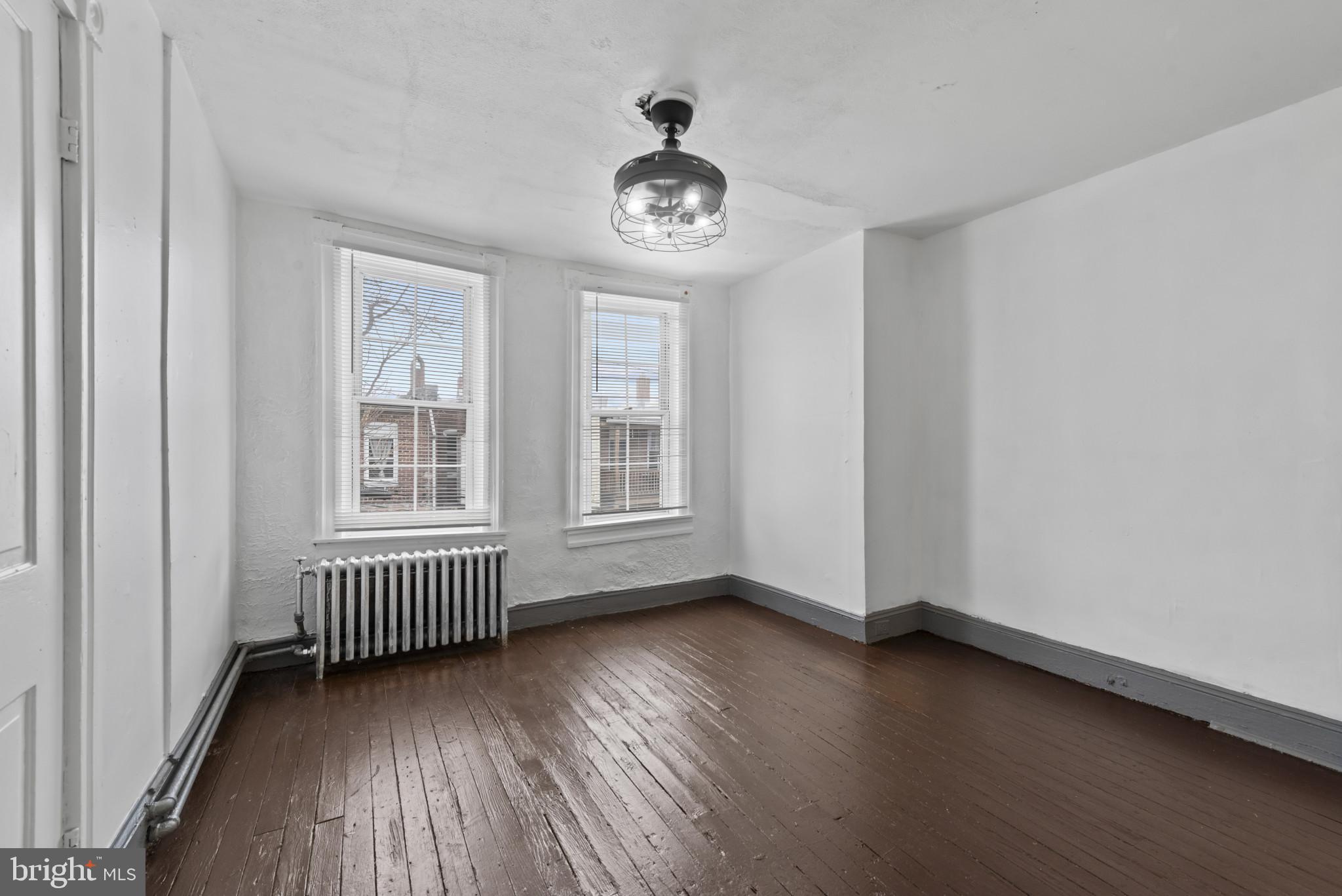 CHARLES VILLAGE - Residential