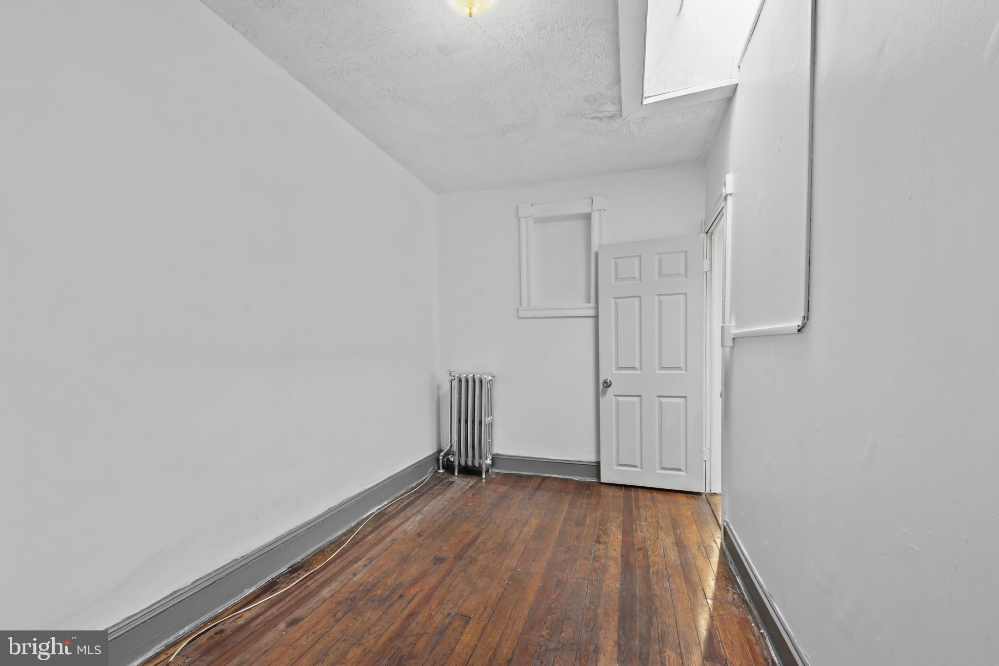 CHARLES VILLAGE - Residential