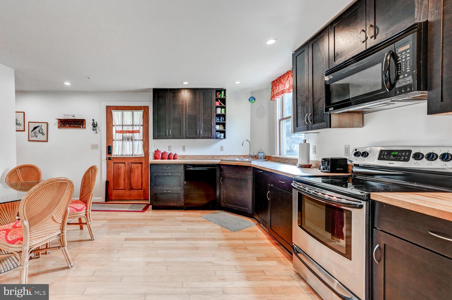 MONKTON - Residential