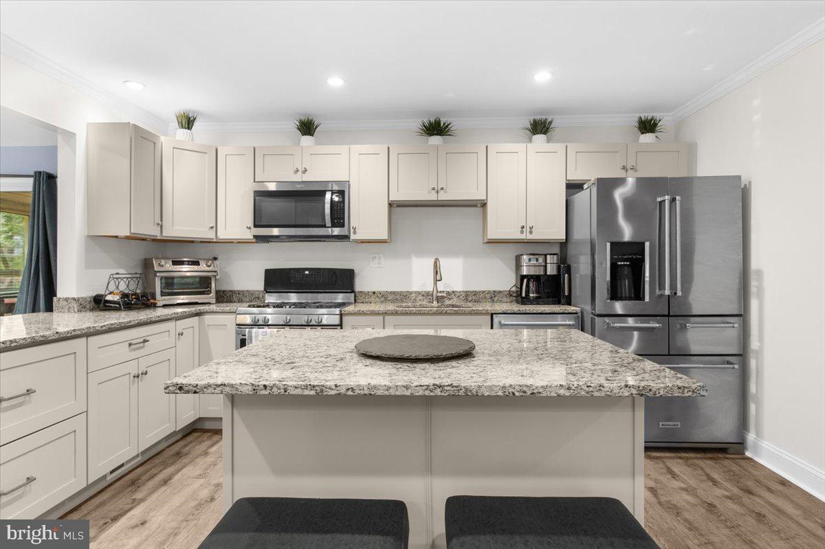 WHITEHURST - Residential