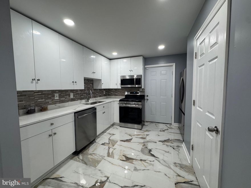 Welcome home to 739 E Tenth Street in the heart of Wilmington! This fully renovated 3-bedroom, 1.5-bath beauty is move-in ready and waiting for you. Step inside and be greeted by a fresh, modern layout featuring sleek flooring, recessed lighting, and an open flow perfect for everyday living or entertaining. The updated kitchen shines with stainless steel appliances, crisp white cabinetry, and stylish finishes that make cooking feel like a dream. Upstairs, you’ll find three spacious bedrooms and a beautifully updated full bath, while the main floor offers a convenient half bath for guests. This home blends comfort, charm, and convenience—ideal for first-time buyers, downsizers, or anyone looking for low-maintenance city living. Don’t miss this opportunity to own a turn-key gem in Wilmington!