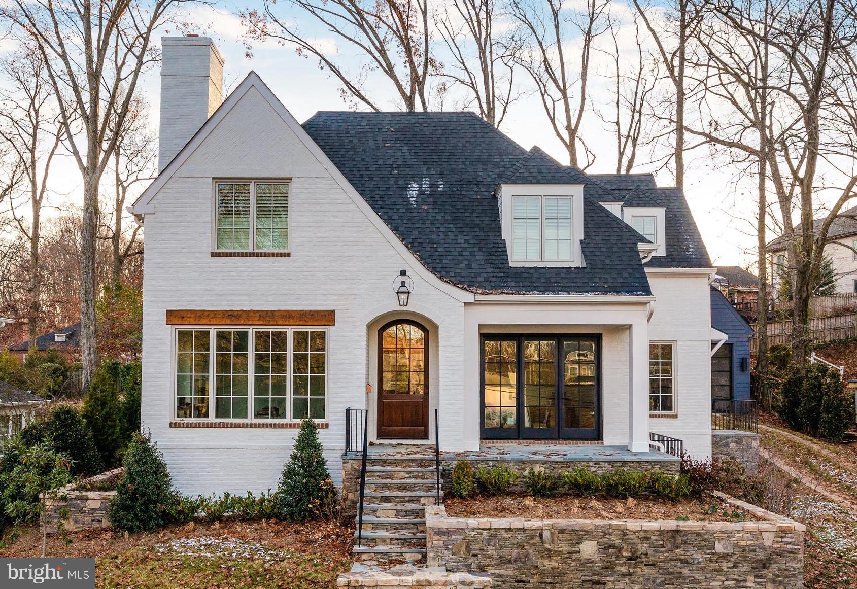 BELLEVUE FOREST - Residential