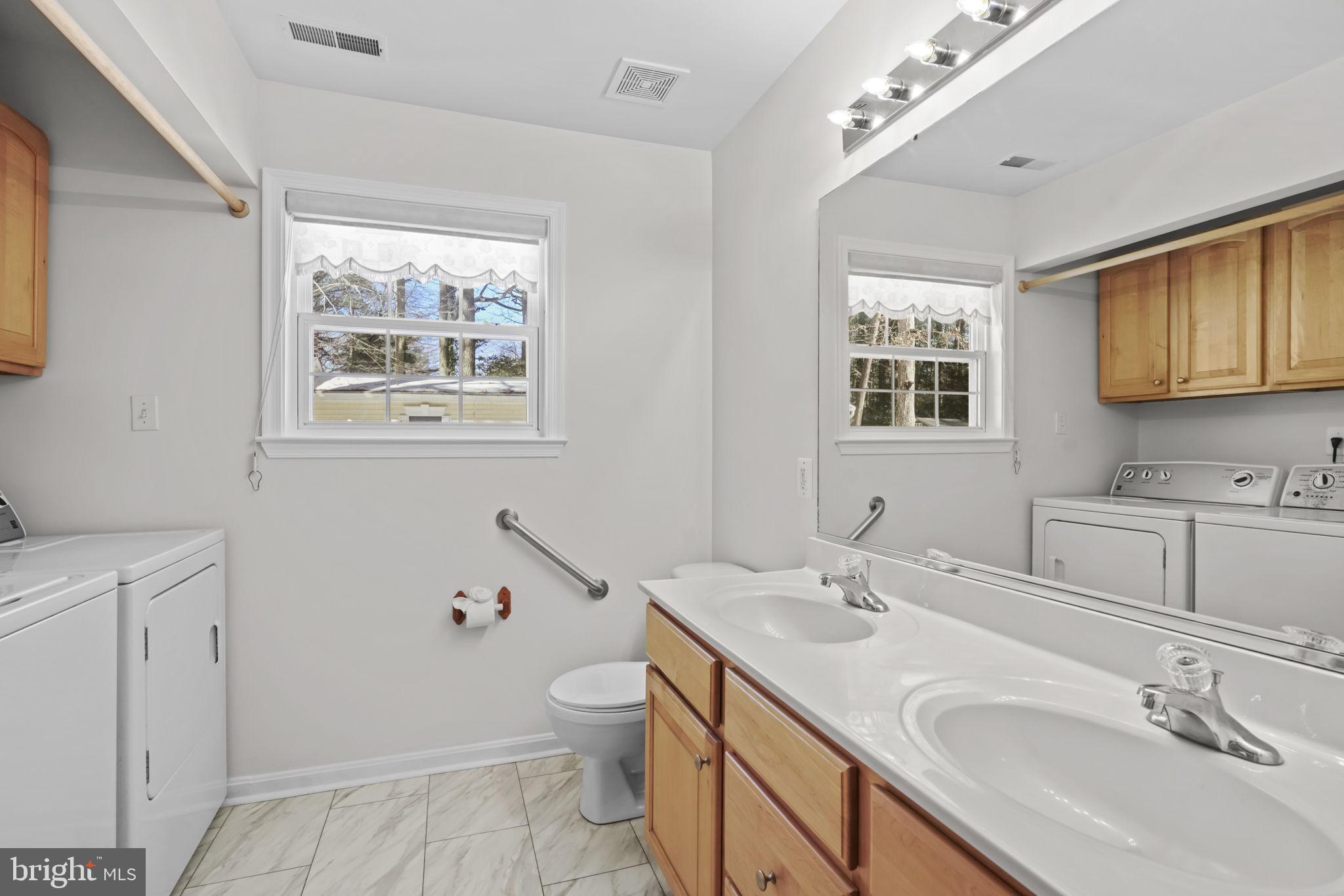 DRUM POINT - Residential