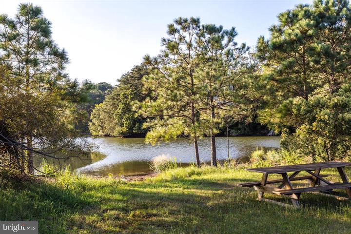 DRUM POINT - Residential