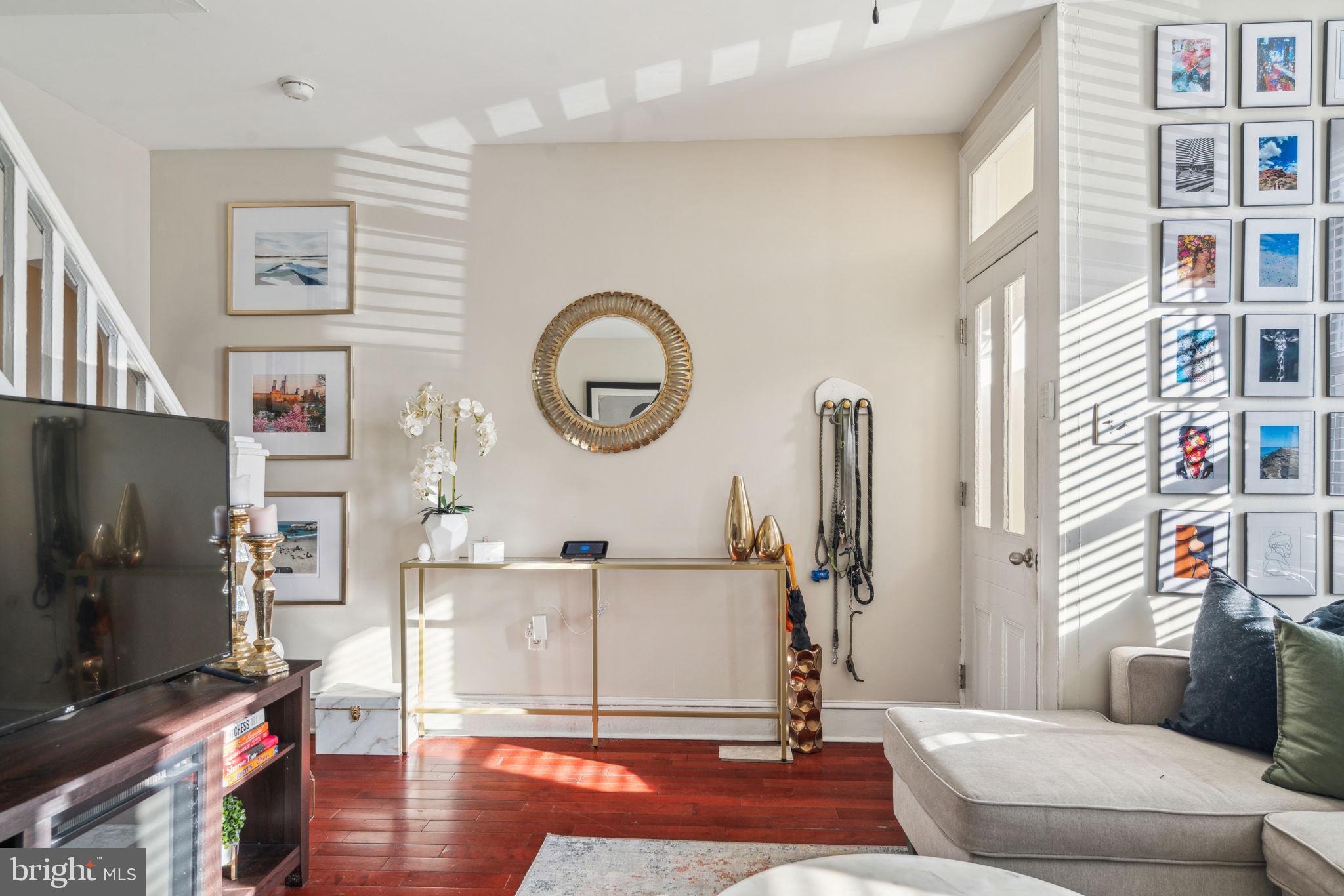 FAIRMOUNT - Residential