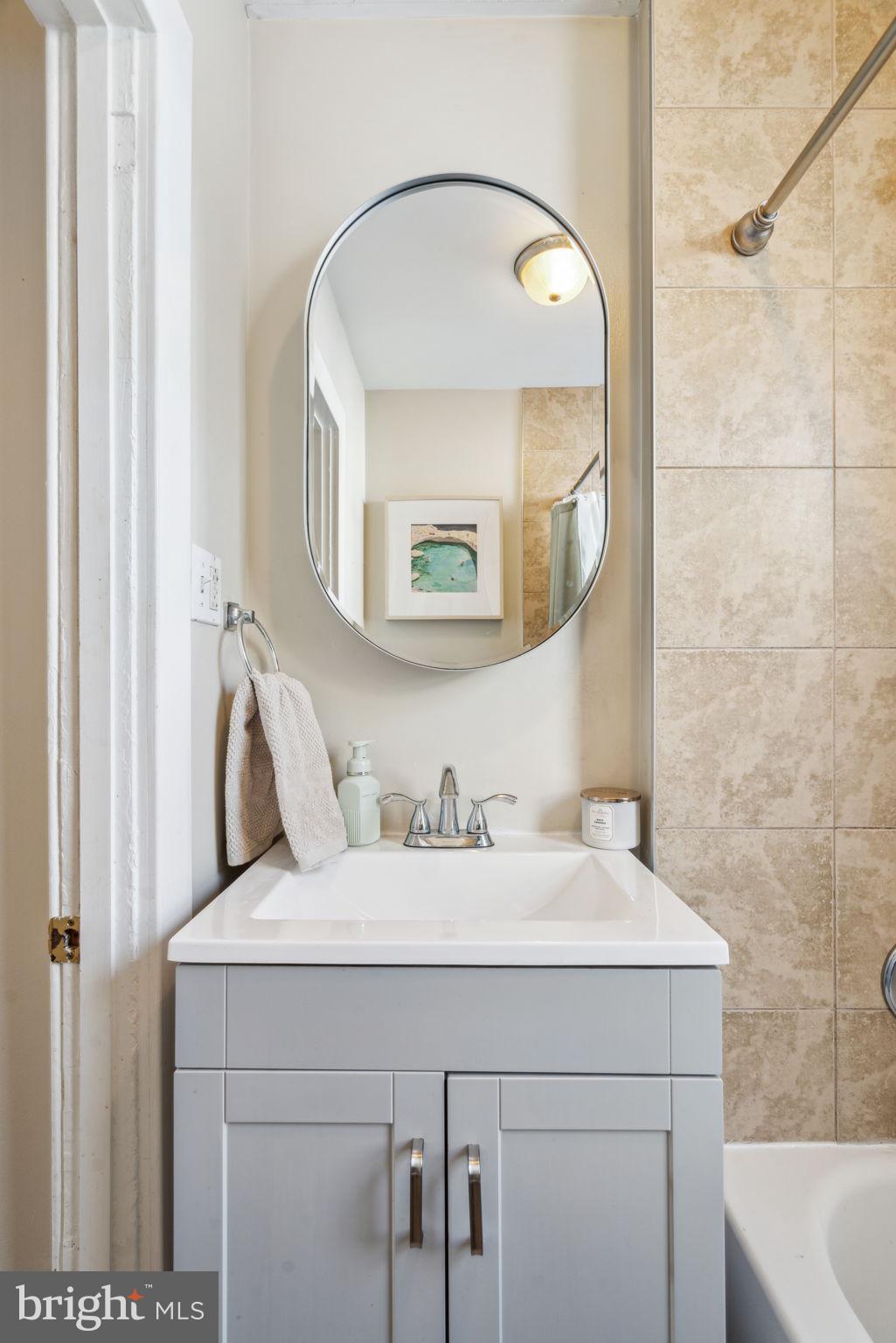 FAIRMOUNT - Residential