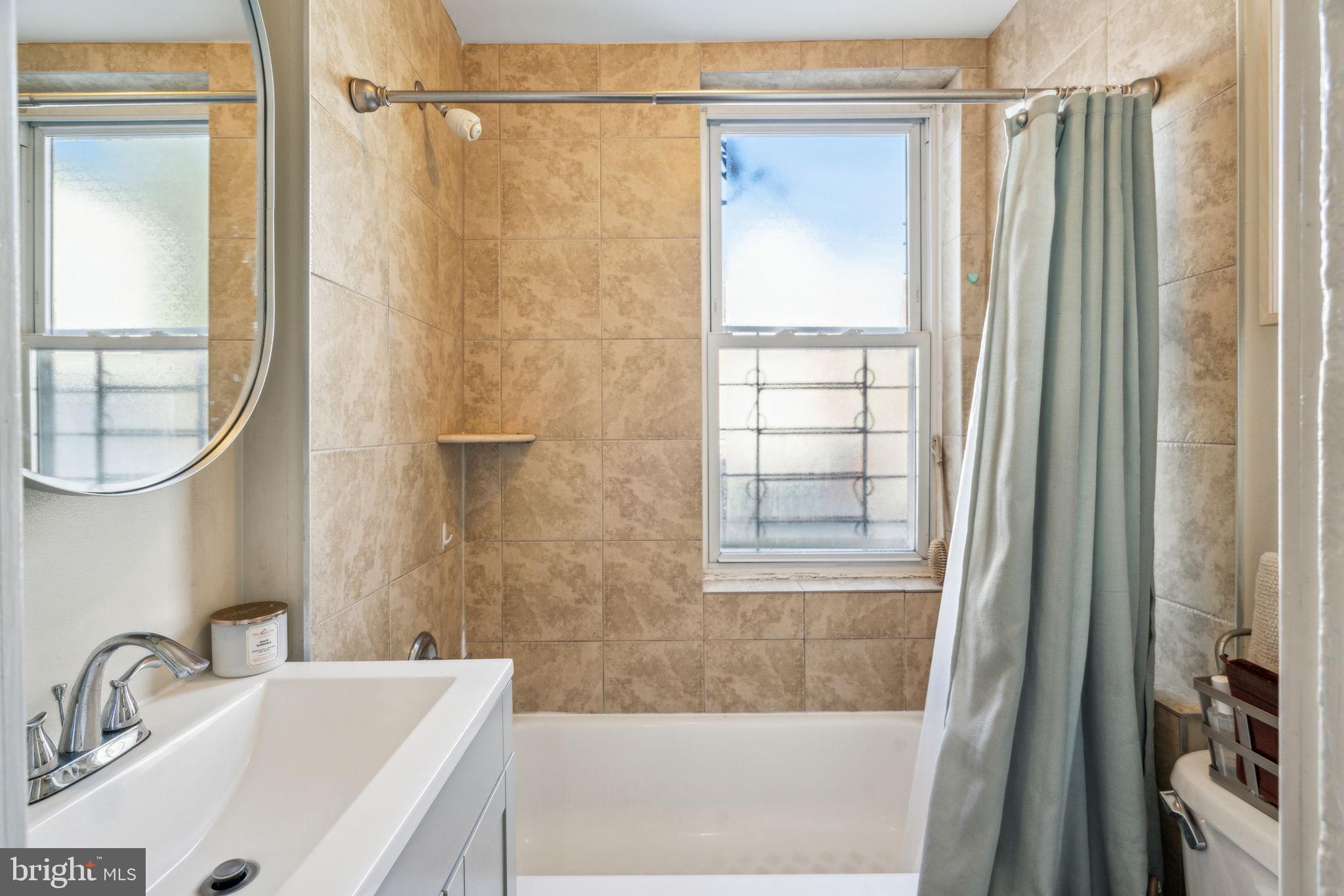 FAIRMOUNT - Residential